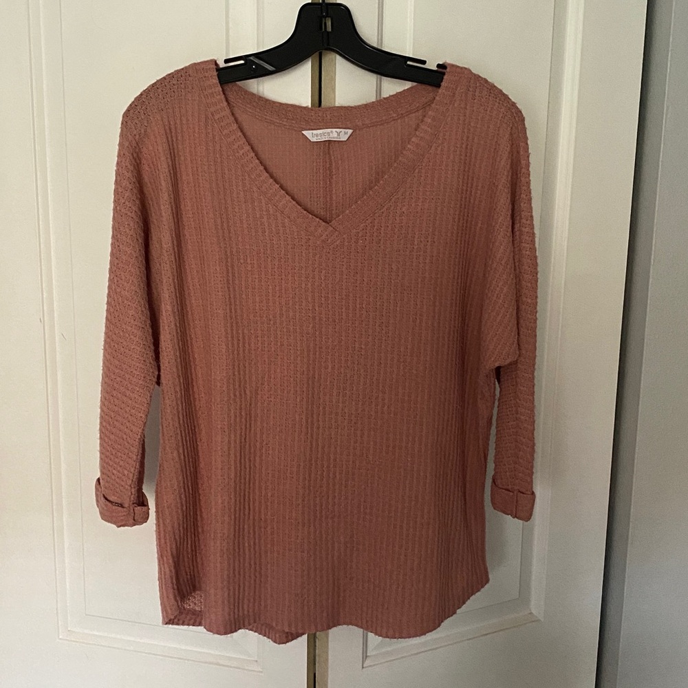 Francesca’s Collections Tresics Women's Sweater in Dusty Pink